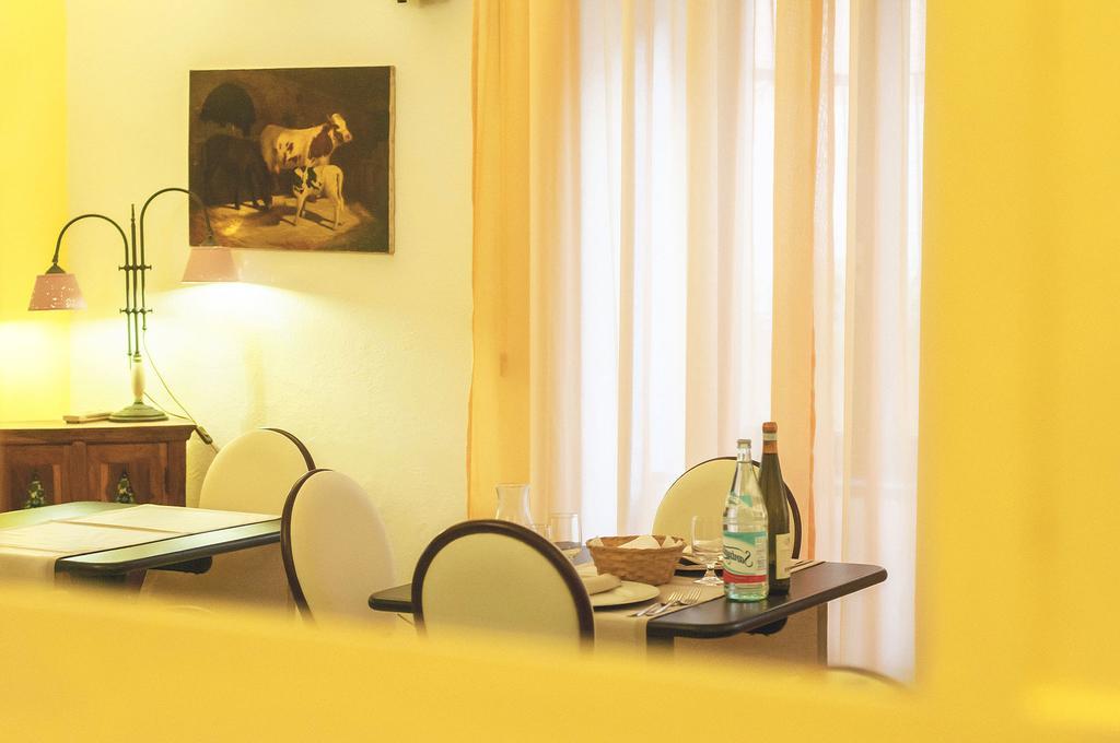 Hotel Annabelle Isquia Exterior foto