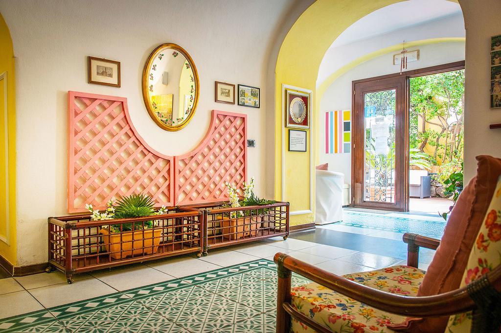 Hotel Annabelle Isquia Exterior foto